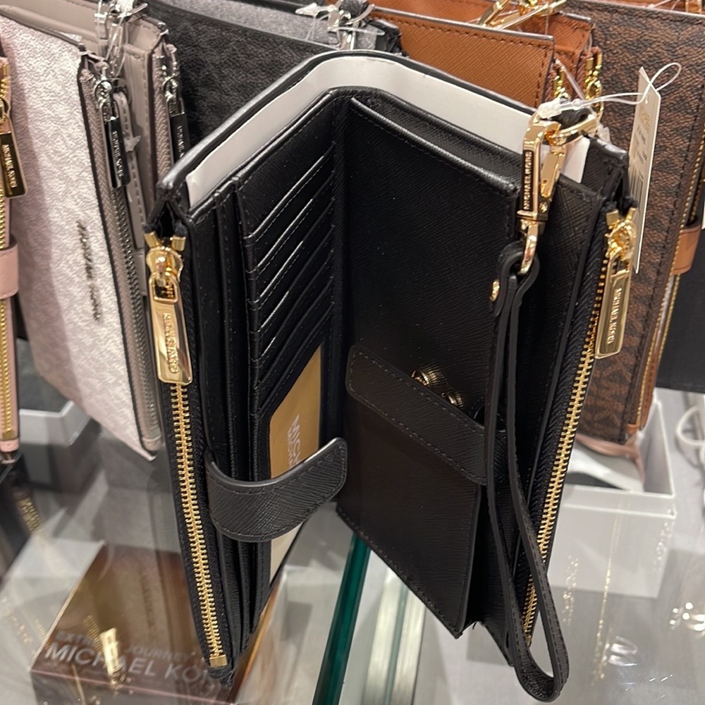 MICHAEL KORS LARGE DOUBLE ZIP WRISTLET WALLET PHONE CASE CLUTCH 
Black - Picture 11 of 16